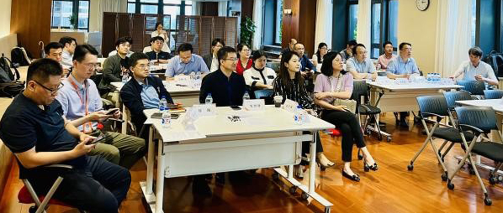 共话金融智能发展与AI创新浪潮——中国科学院大学金融校友联合会上海分会走进东方财富